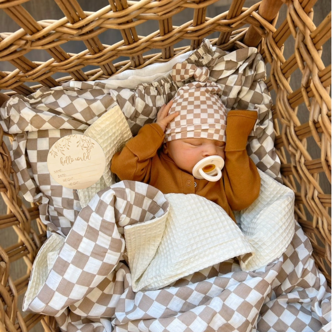 Checkered Organic Newborn Baby Set