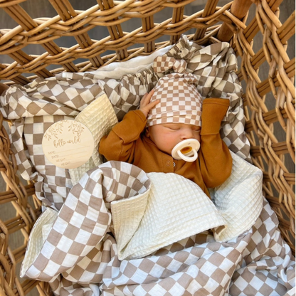 Checkered Organic Newborn Baby Set